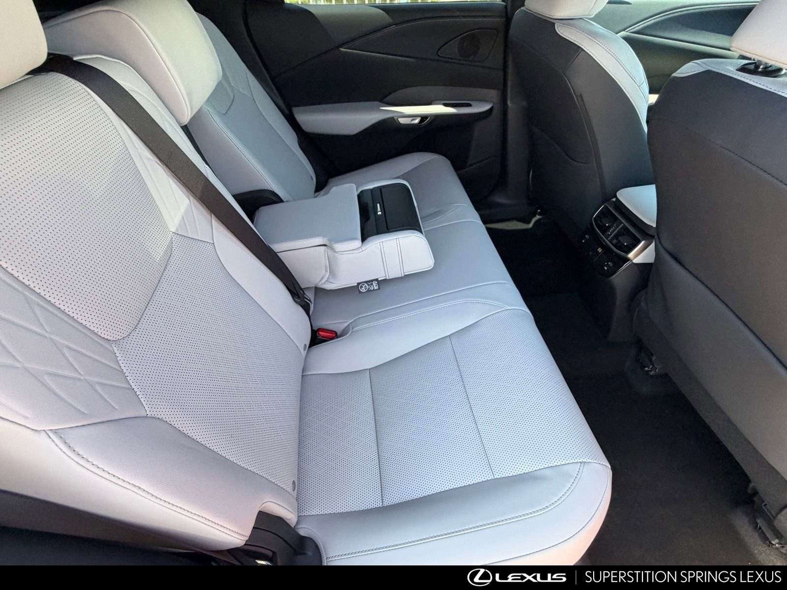 Used 2026 Lexus RX 350 Premium Plus w/ Accessory Package (2T) image 14