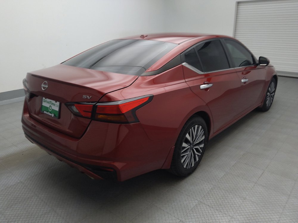 Used 2024 Nissan Altima 2.5 SV w/ SV Premium Package FWD image 9