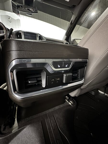 Used 2019 Chevrolet Silverado 1500 LTZ w/ LTZ Premium Package AWD/4WD image 13