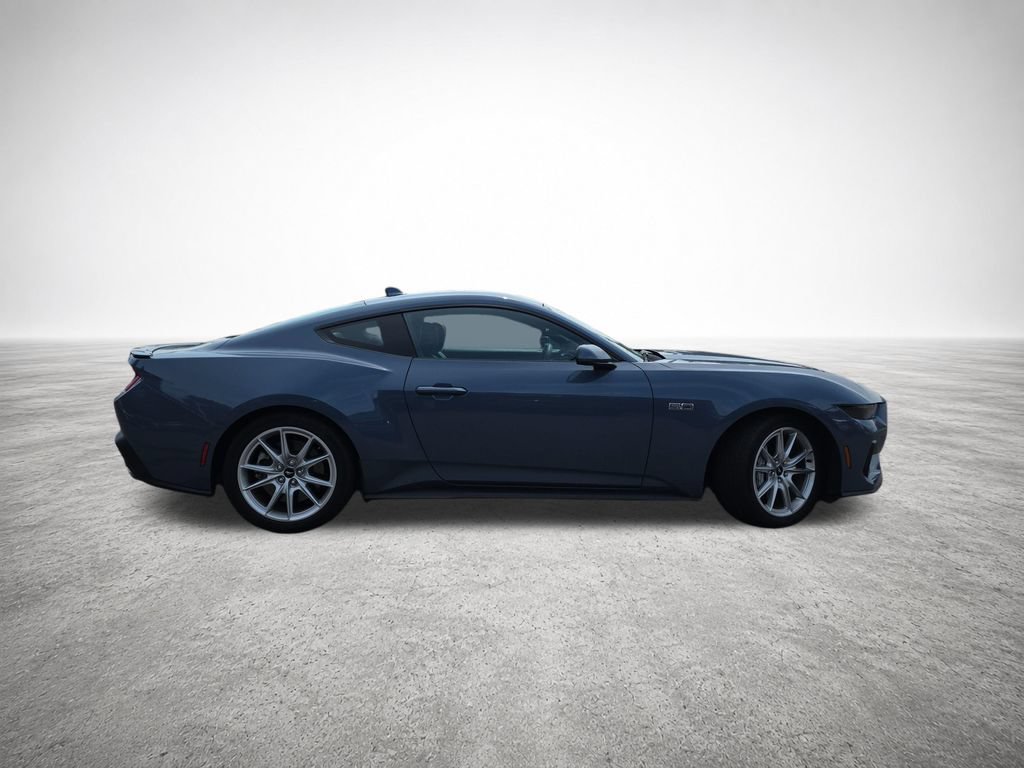 Used 2025 Ford Mustang GT Premium RWD image 9