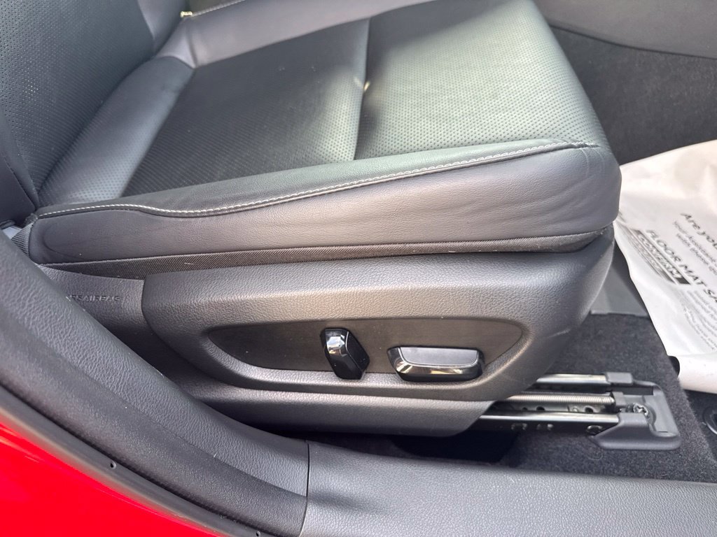 Used 2020 Lexus UX 250h w/ Premium Package AWD/4WD image 38
