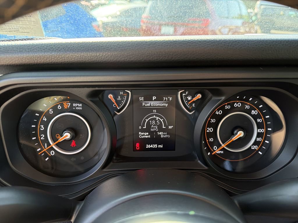 Used 2025 Jeep Gladiator Sport AWD/4WD image 18