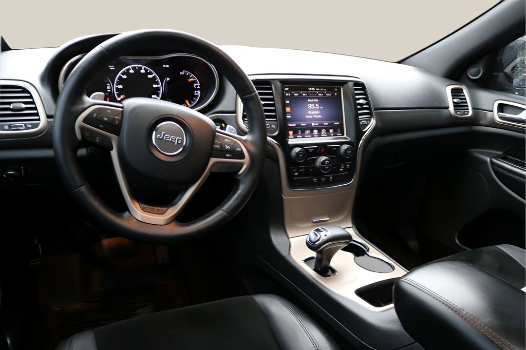 Used 2015 Jeep Grand Cherokee Altitude AWD/4WD image 15