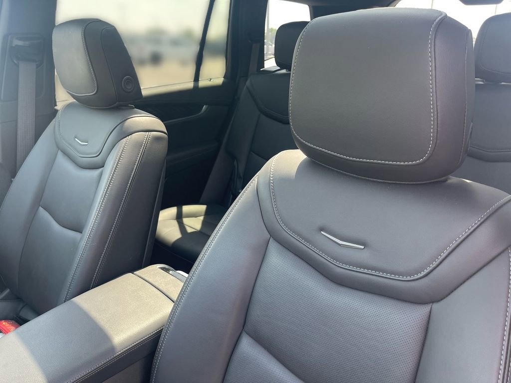 Certified 2025 Cadillac XT6 Premium Luxury image 17