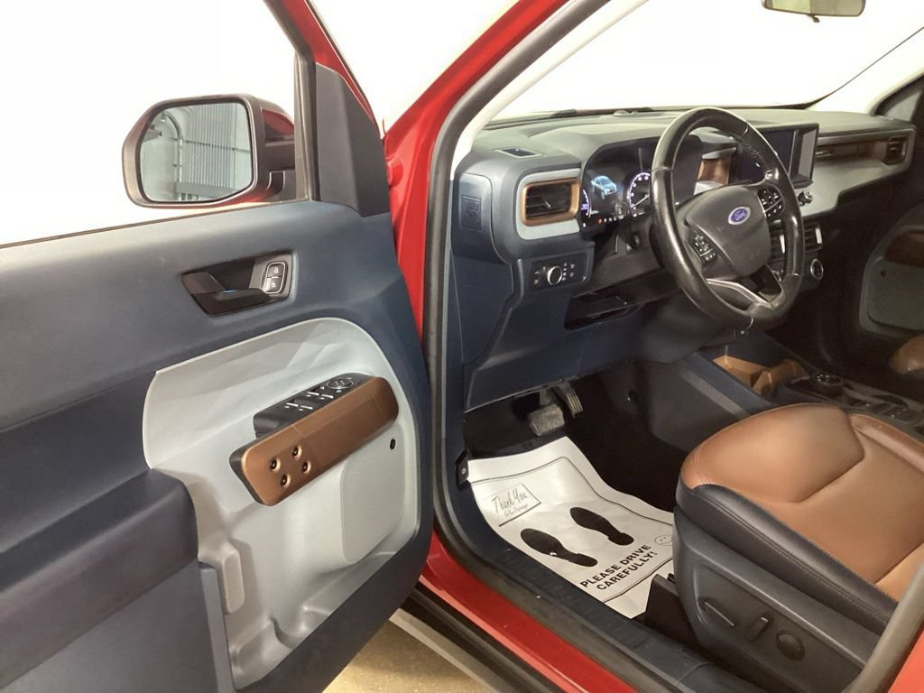 Used 2022 Ford Maverick Lariat w/ Lariat Luxury Package FWD image 9