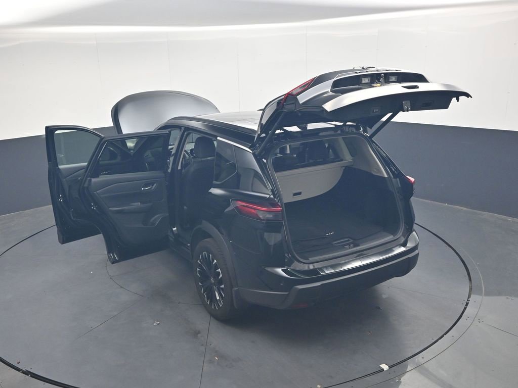 Certified 2026 Nissan Rogue Dark Armor FWD image 40