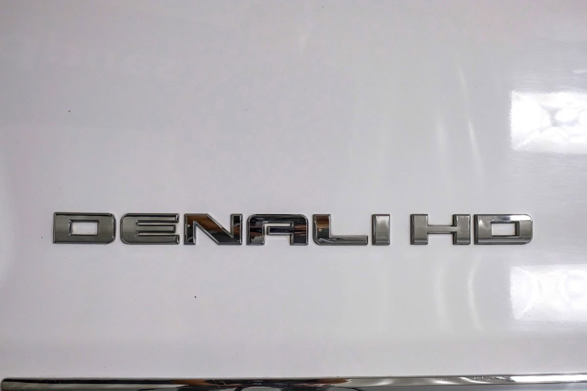 Used 2015 GMC Sierra 3500 Denali w/ Duramax Plus Package image 43
