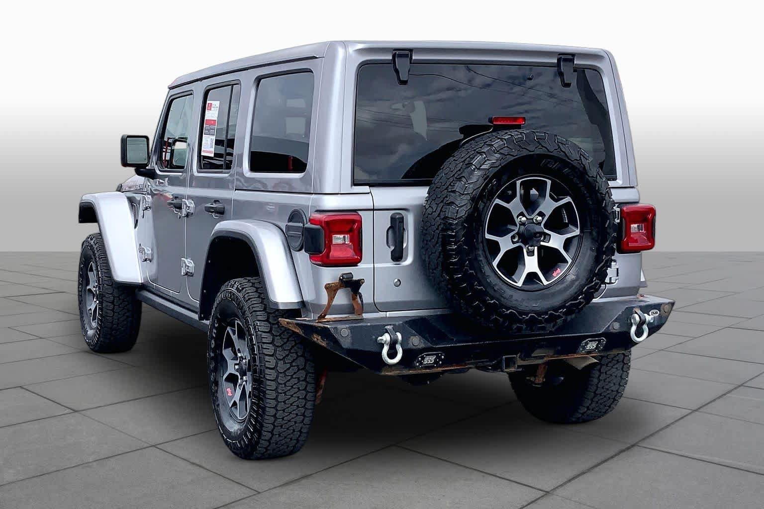 Used 2018 Jeep Wrangler Unlimited Rubicon AWD/4WD image 12