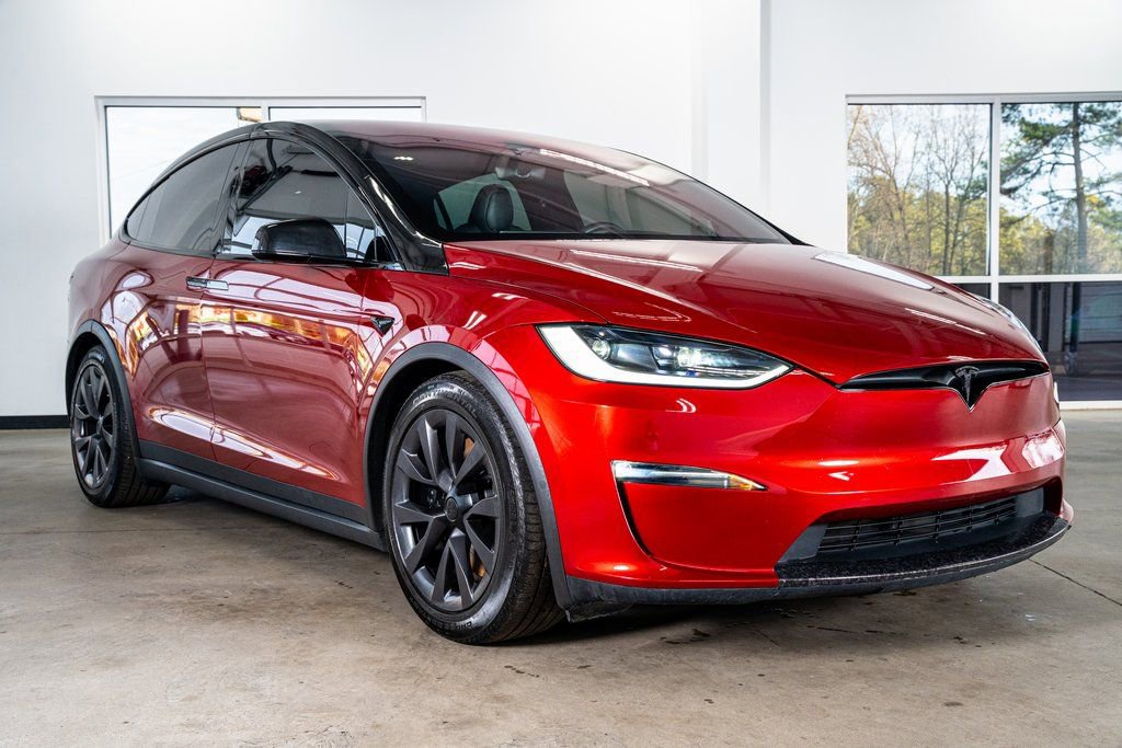 Used 2024 Tesla Model X image 4