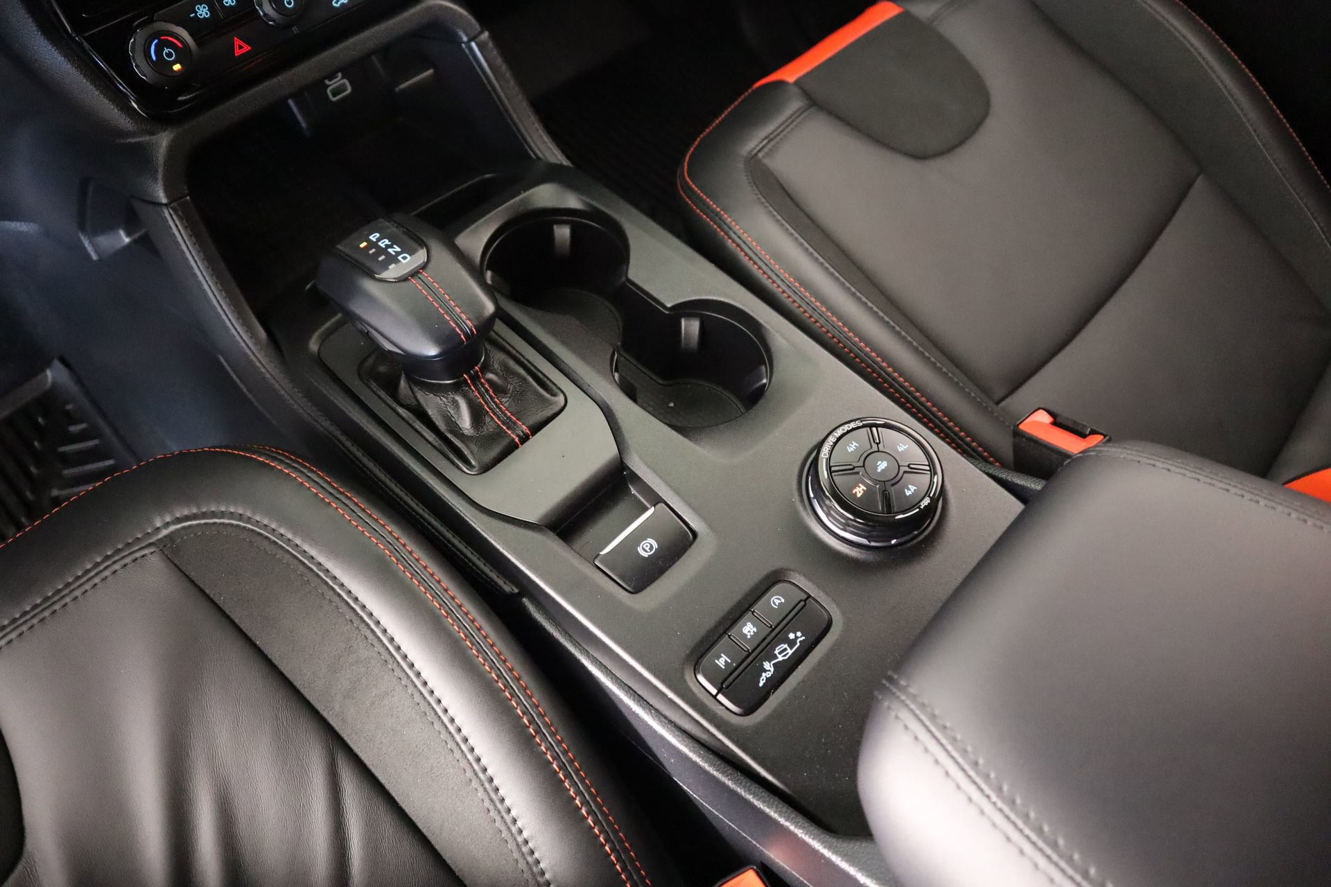 Used 2025 Ford Ranger Raptor AWD/4WD image 8