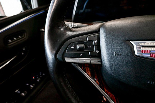 Used 2023 Cadillac Escalade ESV Premium Luxury image 41