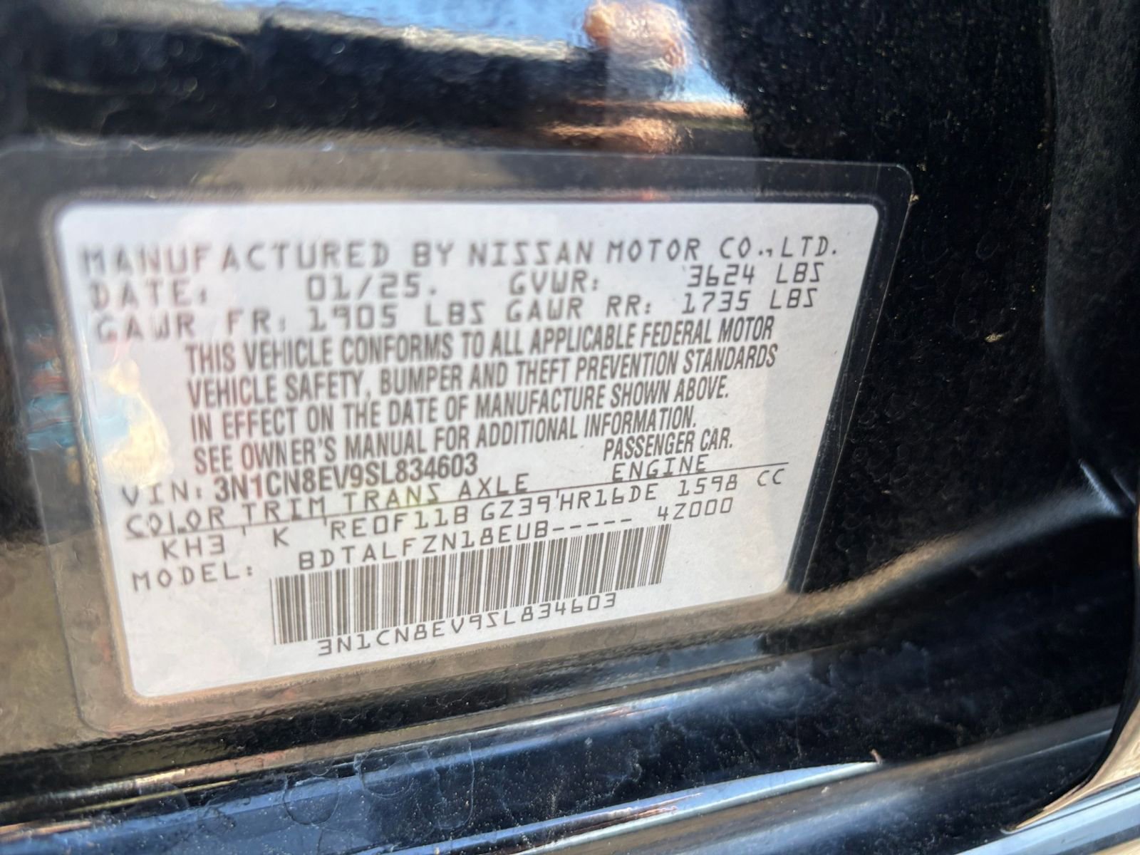 Used 2025 Nissan Versa SV FWD image 27