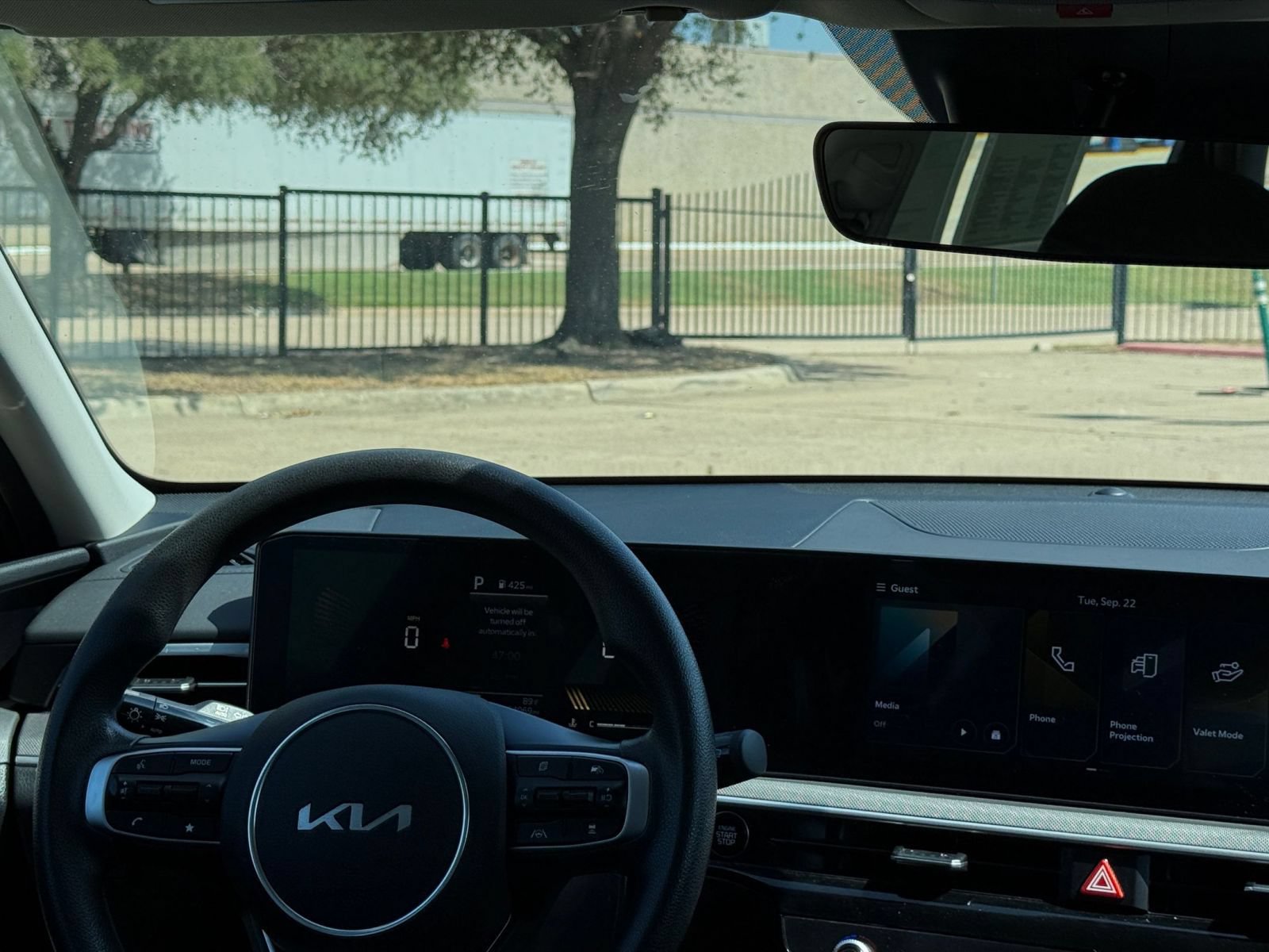 Used 2025 Kia K5 LXS FWD image 35