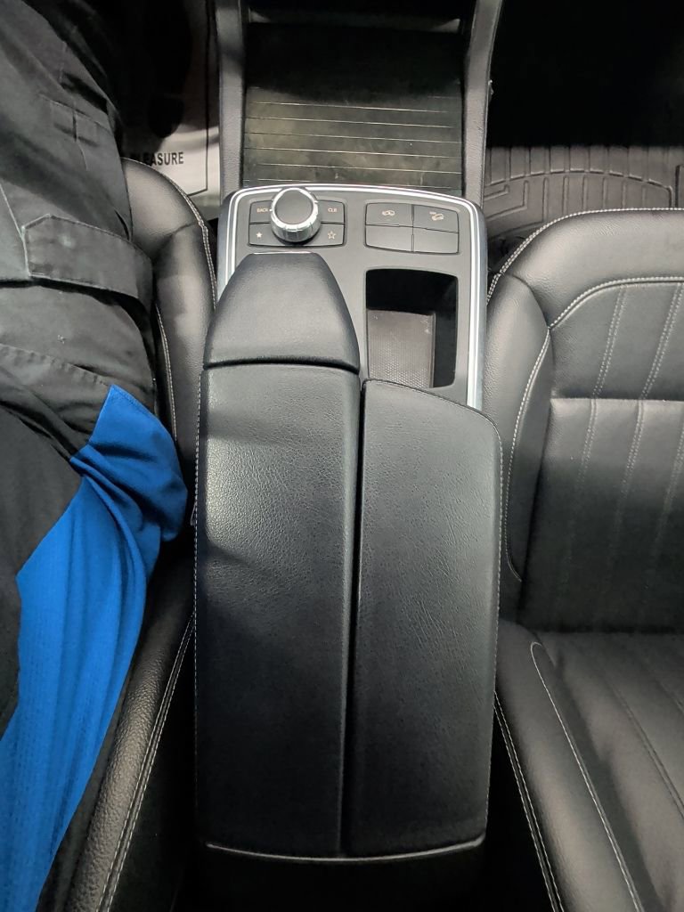 Used 2016 Mercedes-Benz GL 450 4MATIC image 28