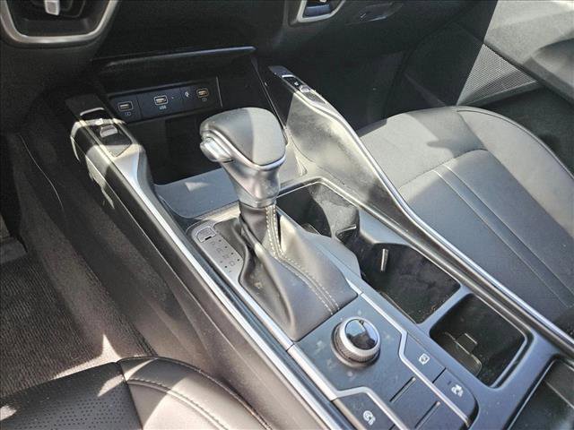 Used 2023 Kia Sorento S image 15