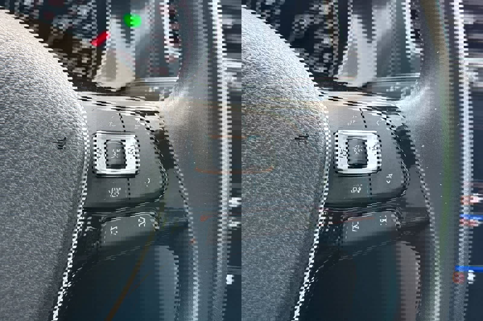 Used 2019 Volkswagen Golf SE image 26