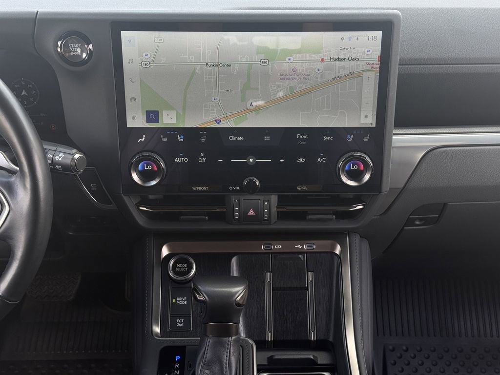 Used 2024 Lexus GX 550 w/ Accessory Package (2T) image 17