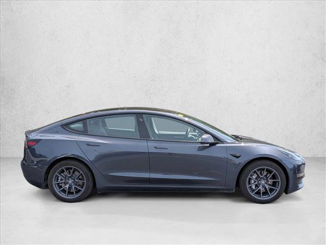 Used 2021 Tesla Model 3 Standard Range Plus image 5