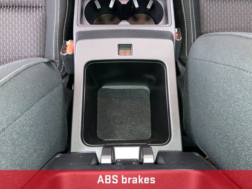 Used 2022 Mitsubishi Outlander ES image 12