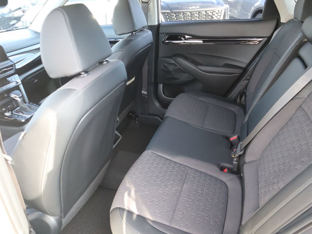 New 2026 Kia Seltos S AWD/4WD image 14