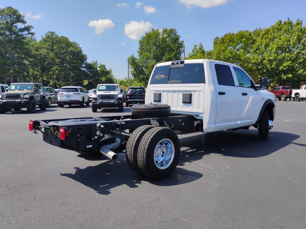 New 2026 RAM 3500 Tradesman AWD/4WD image 5