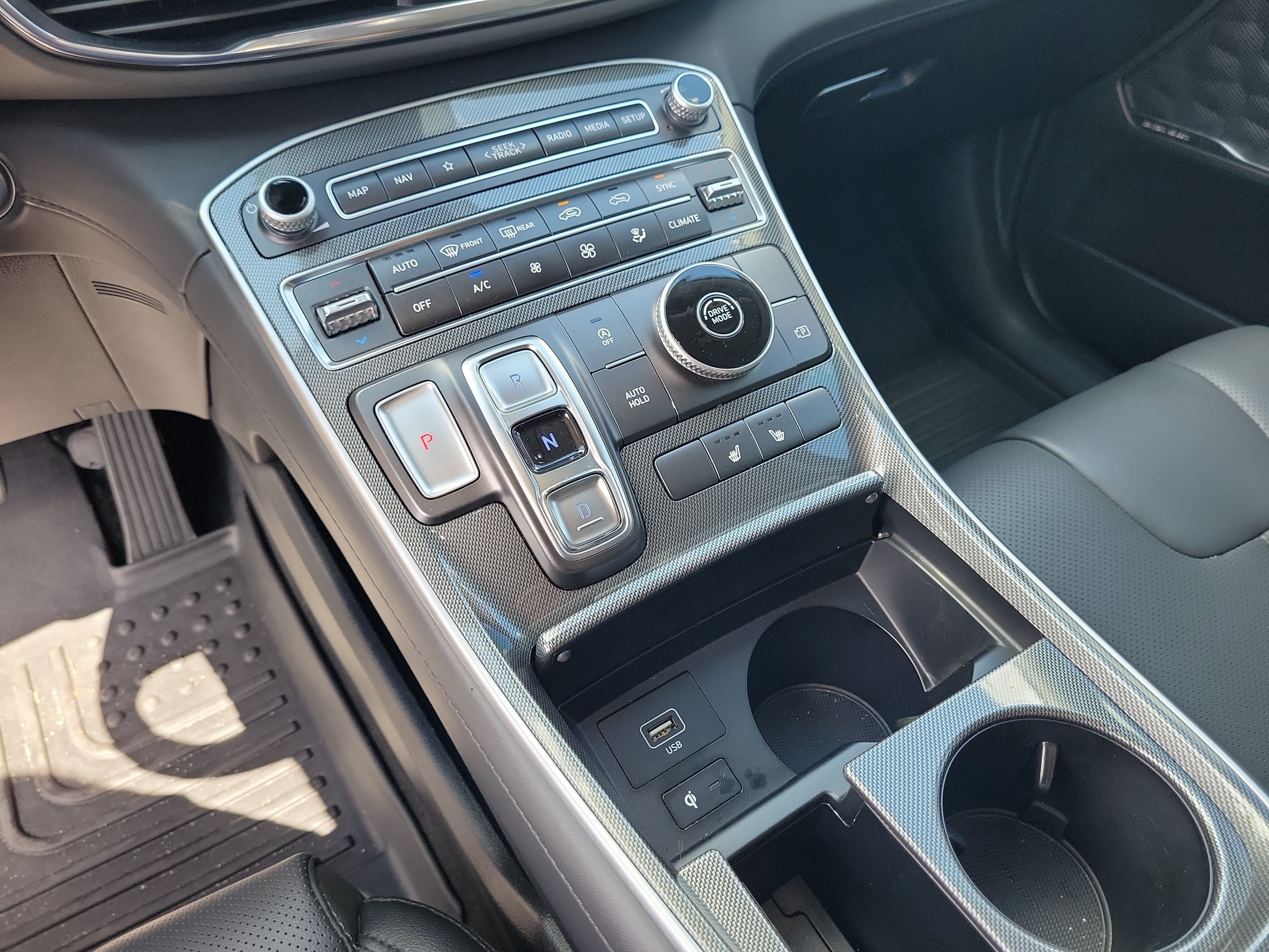 Used 2023 Hyundai Santa Fe SEL w/ Premium Package FWD image 24