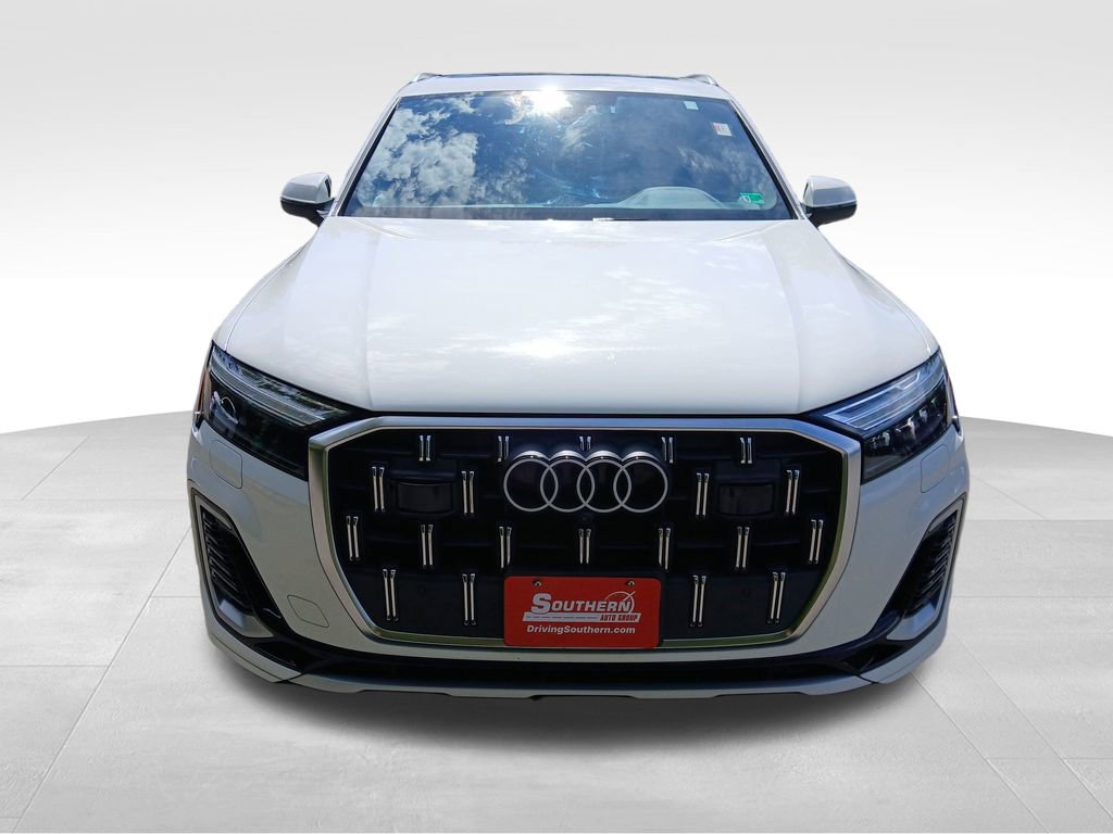 Used 2025 Audi Q7 3.0T Premium Plus image 8