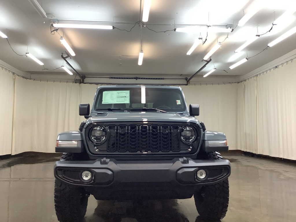 New 2026 Jeep Gladiator Sport S image 11