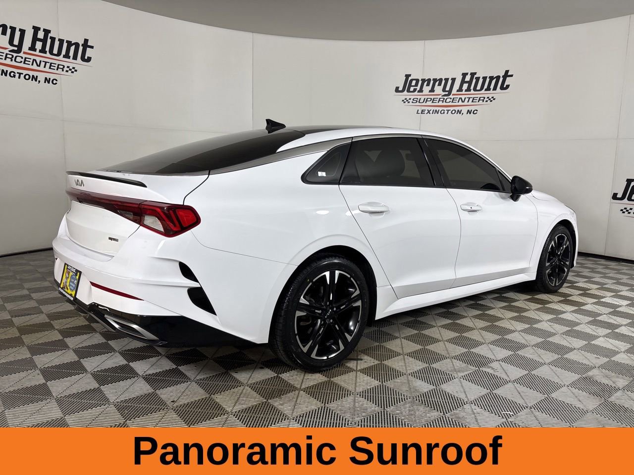 Used 2023 Kia K5 GT-Line AWD/4WD image 5