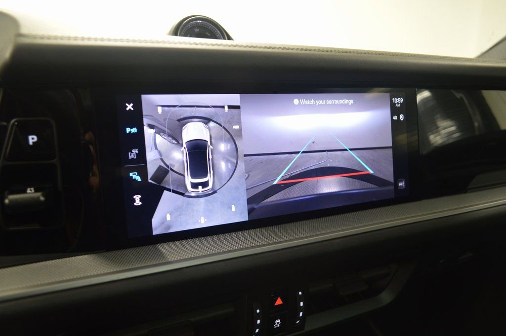 Certified 2024 Porsche Cayenne Coupe image 30