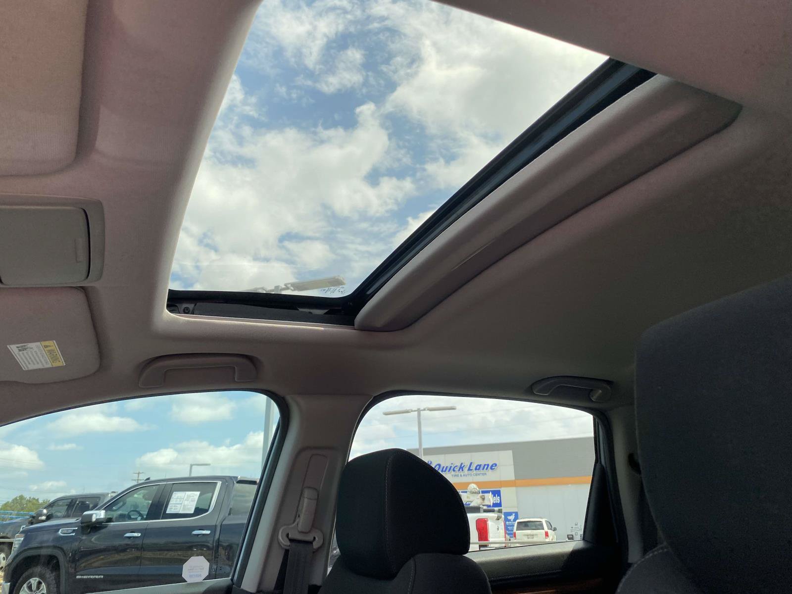 Used 2022 Honda CR-V EX image 17