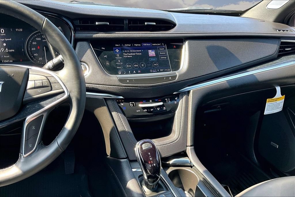 Certified 2026 Cadillac XT5 Premium Luxury w/ Driver Assist Package AWD/4WD image 9