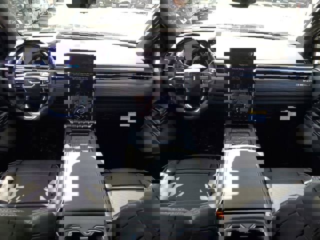 New 2025 GMC Sierra EV Denali image 13