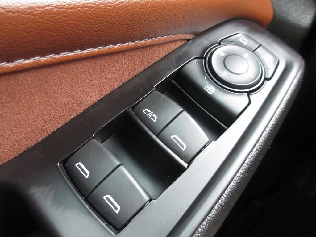 Used 2019 Chevrolet Traverse High Country image 27