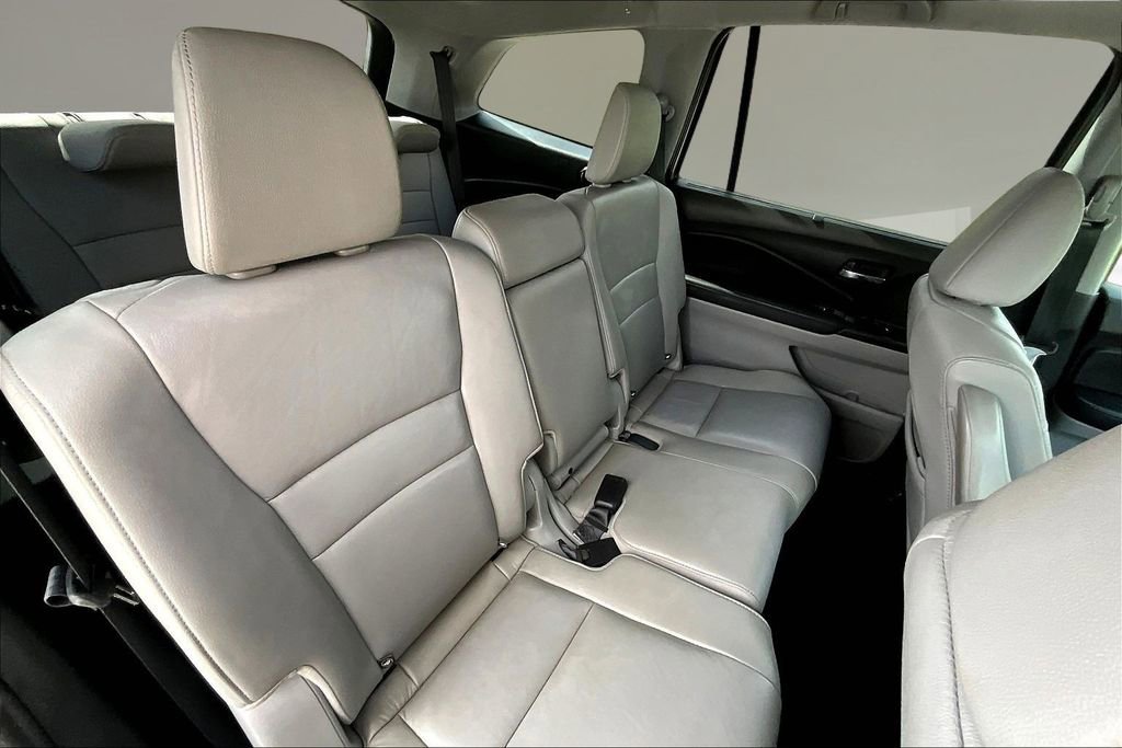 Used 2021 Honda Pilot Special Edition image 24
