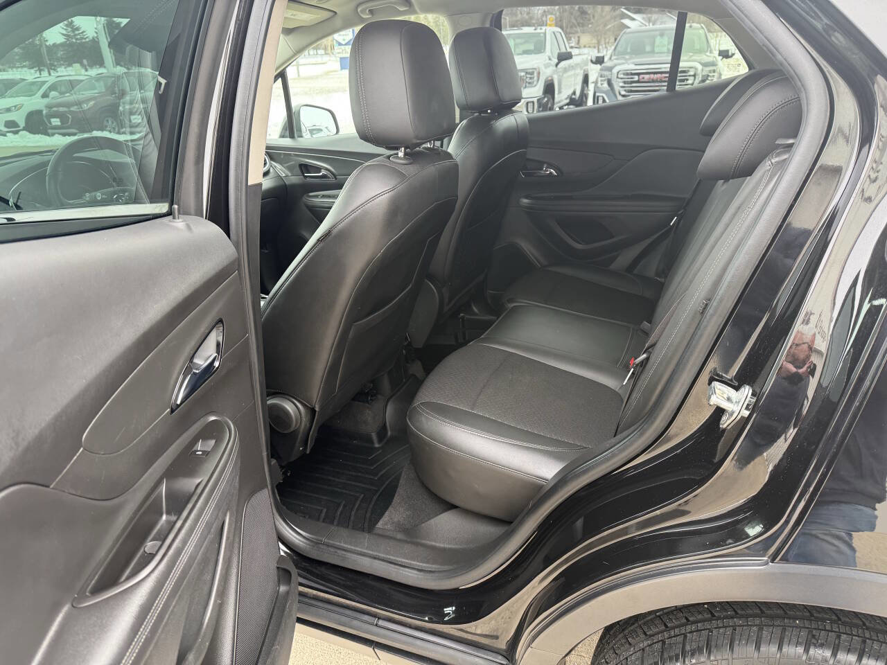 Used 2017 Buick Encore Preferred image 6