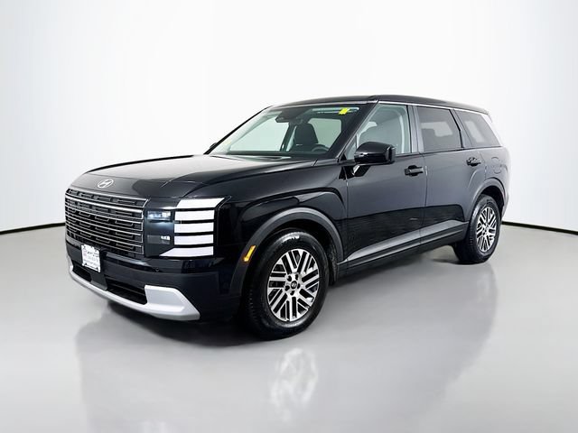 Certified 2026 Hyundai Palisade SE FWD image 2