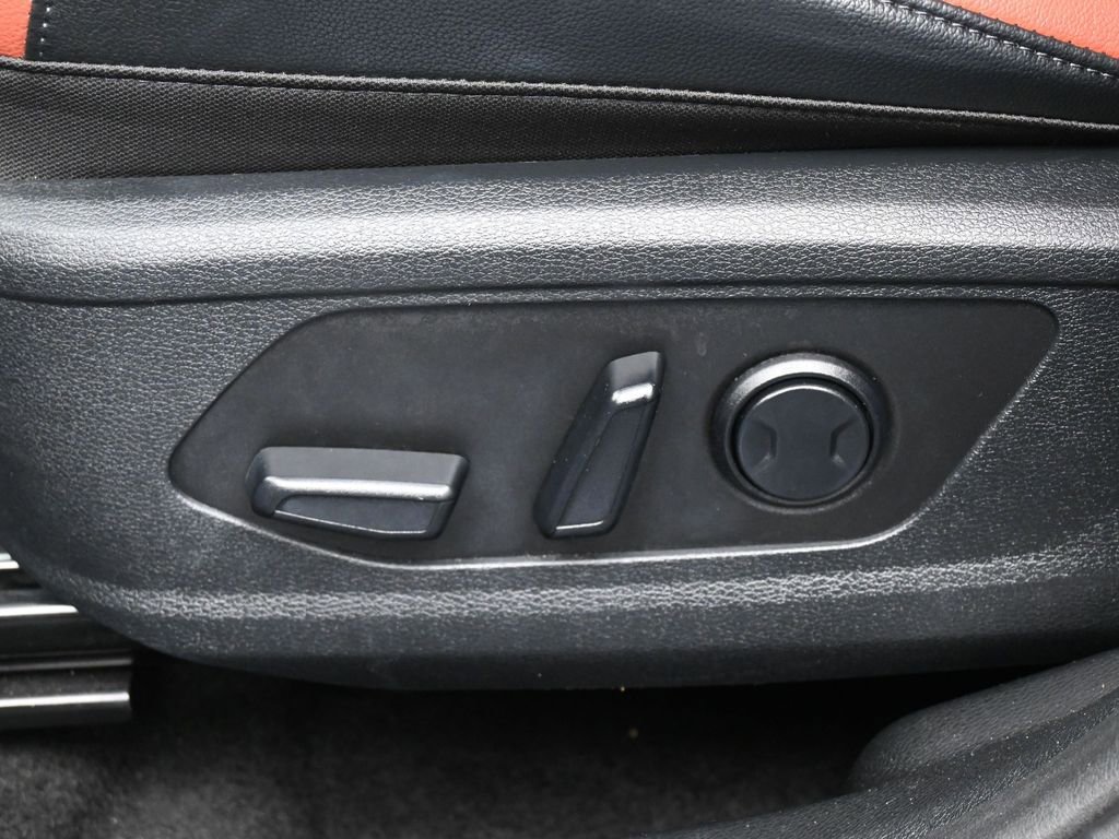 Used 2024 Kia Sportage SX image 12