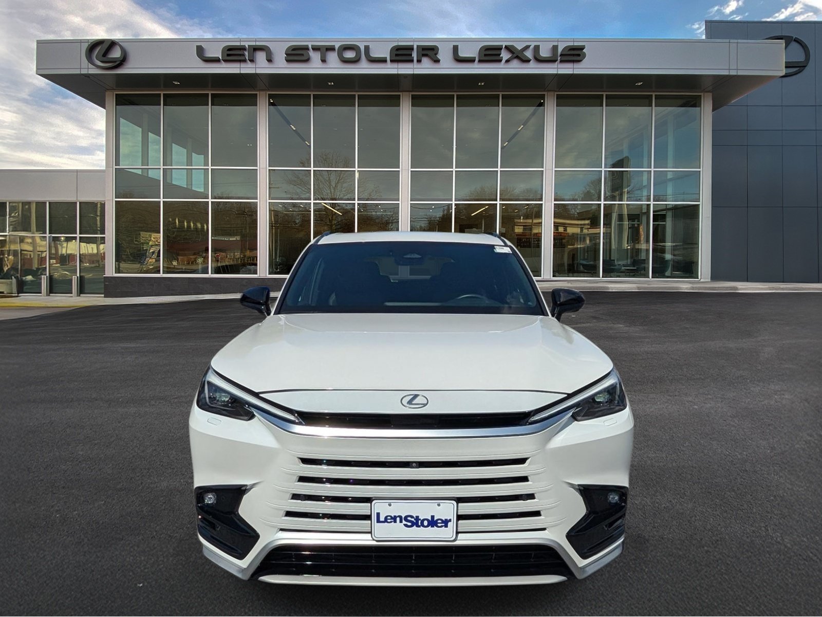 Certified 2025 Lexus TX 500h AWD w/ Technology Package image 8