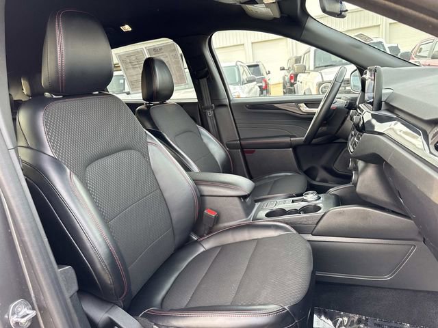 Used 2024 Ford Escape ST-Line image 15