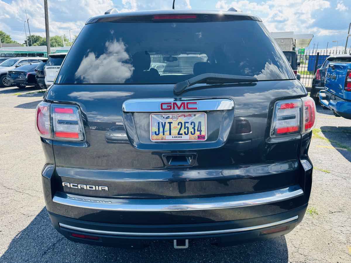 Used 2014 GMC Acadia SLE FWD image 6