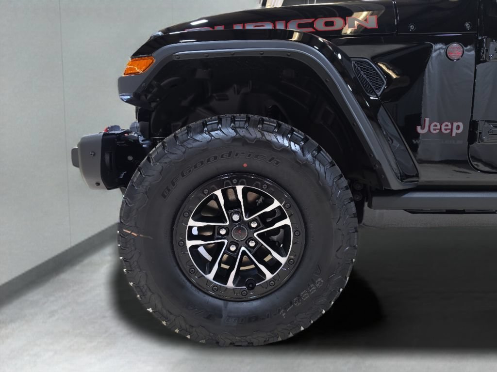 New 2026 Jeep Wrangler Unlimited Rubicon w/ Xtreme 35 Tire Package AWD/4WD image 25