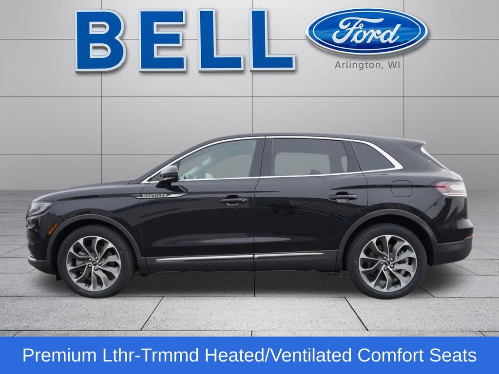 Used 2023 Lincoln Nautilus Reserve image 7