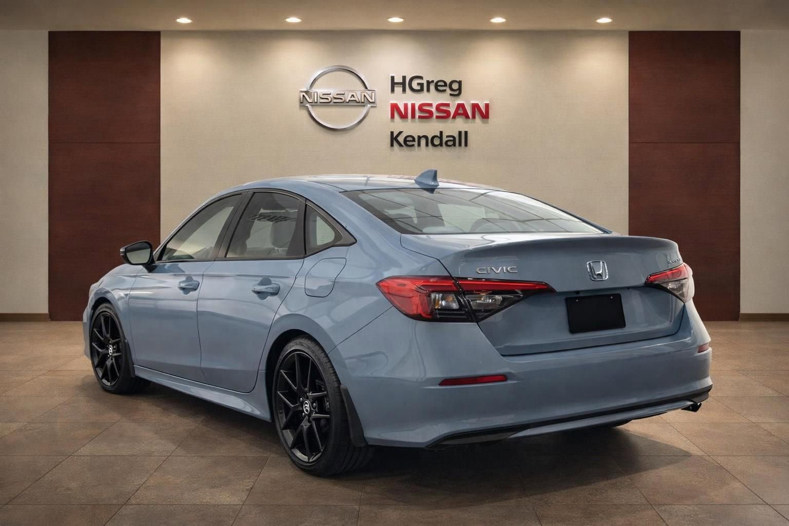 Used 2023 Honda Civic Sport image 2