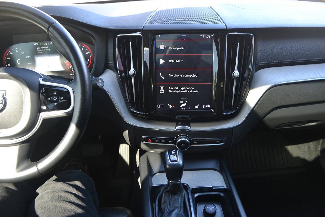 Used 2020 Volvo XC60 T6 Inscription w/ Protection Package Premier AWD/4WD image 6