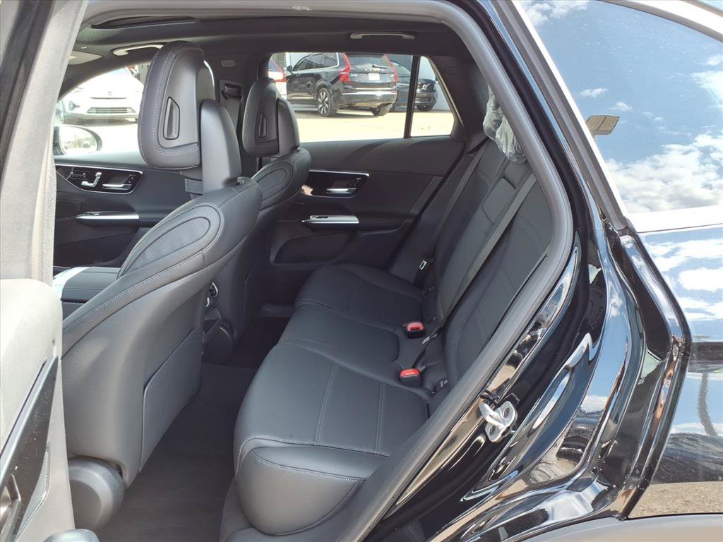 New 2026 Mercedes-Benz GLC 300 4MATIC image 13