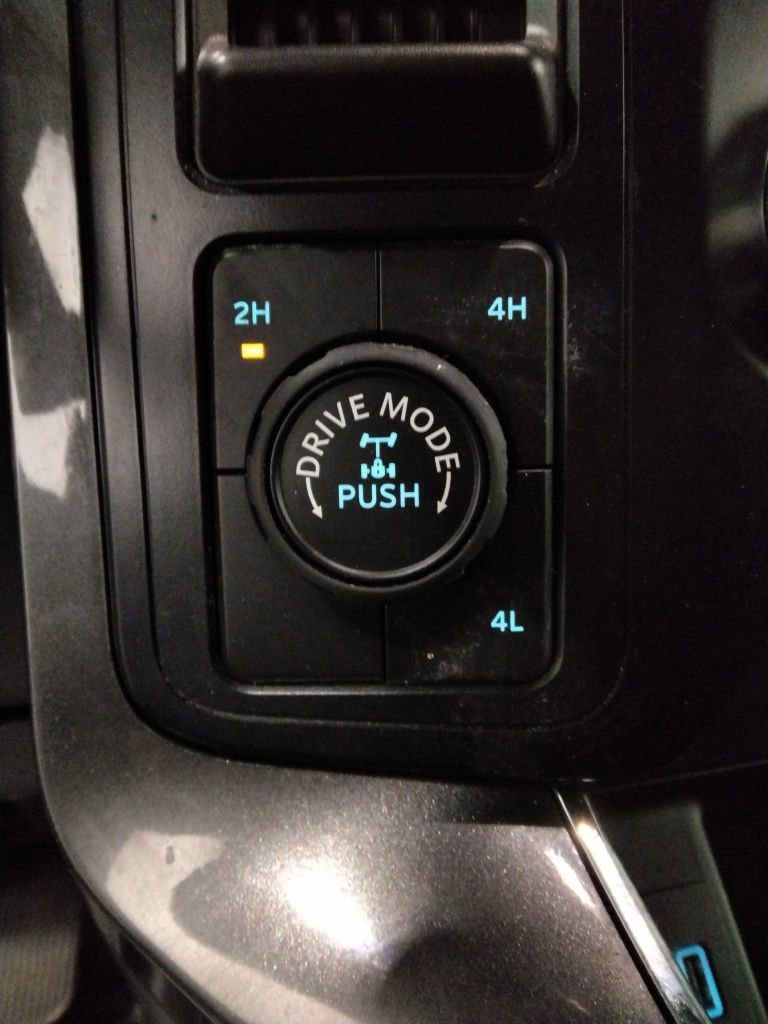 Used 2022 Ford F150 XLT w/ Equipment Group 301A Mid image 17