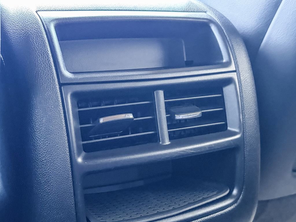 Used 2017 Cadillac XT5 Luxury w/ Driver Awareness Package image 25