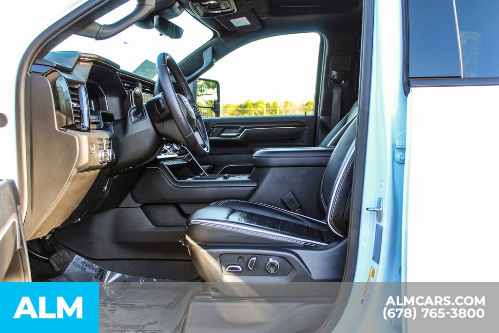 Used 2024 GMC Sierra 2500 AT4X w/ AT4X AEV Edition image 17