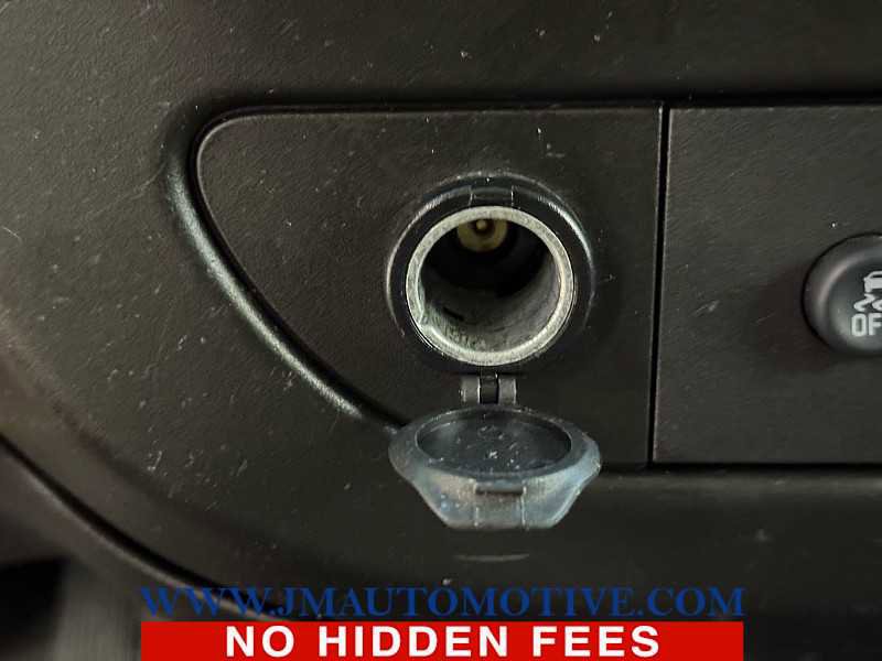 Used 2020 GMC Savana 2500 w/ Driver Convenience Package image 29